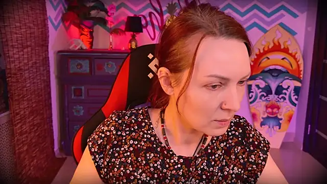 Snapshot of VandaRossi chatting on 11-04-25, 09:52 VandaRossi online show from 11-04-25, 09:52