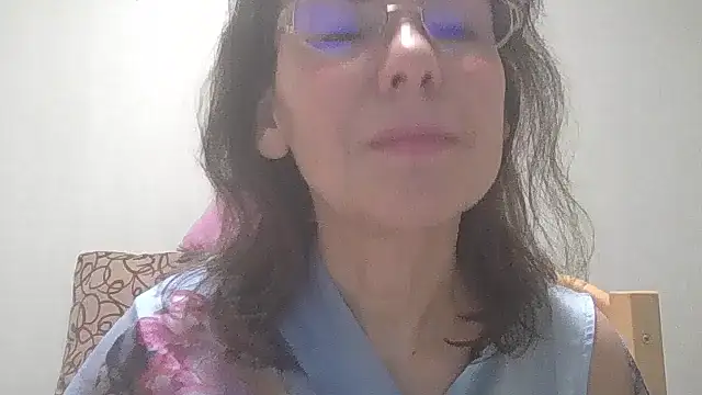 HollyJewel online show from 01-27-25, 06:09