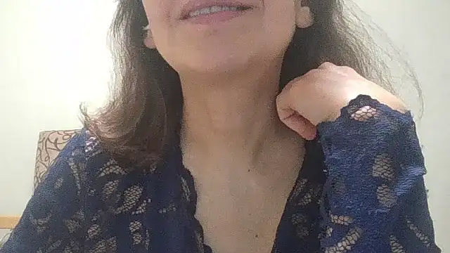 HollyJewel online show from 03-20-26, 04:34