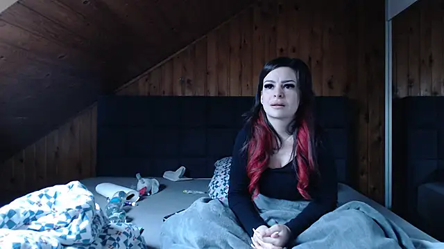 BoeseMoni1998 online show from 02-05-25, 08:43