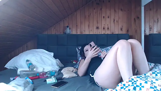 BoeseMoni1998 online show from 09-19-25, 07:21