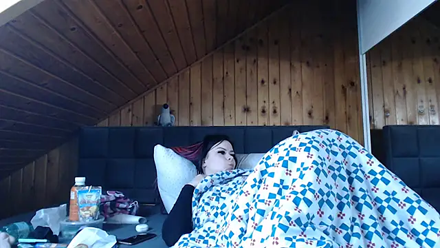 BoeseMoni1998 online show from 11-06-25, 09:21