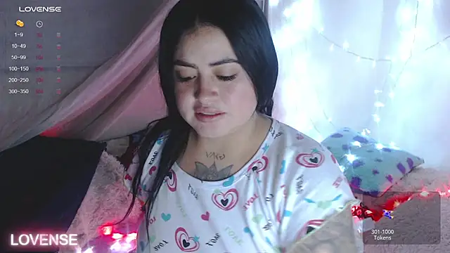 PamelaDoouce online show from 01-02-25, 10:48