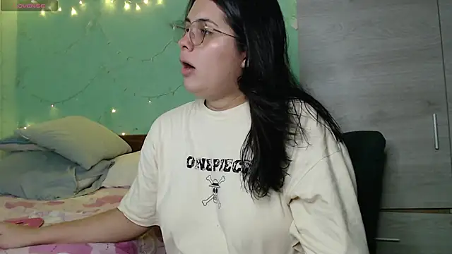 Snapshot of zaritagape21 chatting on 01-14-25, 05:40 zaritagape21 online show from 01-14-25, 05:40