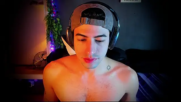 Snapshot of newjeff chatting on 10-02-25, 09:11 newjeff online show from 10-02-25, 09:11