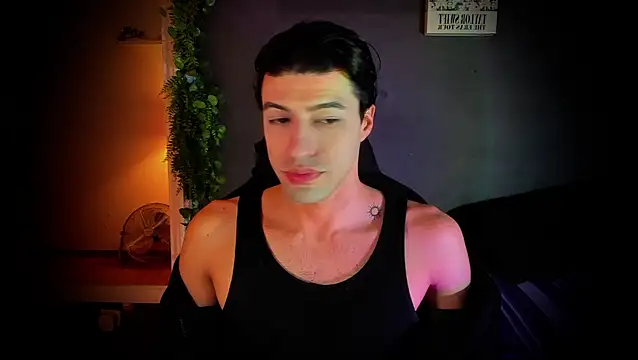 Snapshot of newjeff chatting on 11-14-25, 12:26 newjeff online show from 11-14-25, 12:26