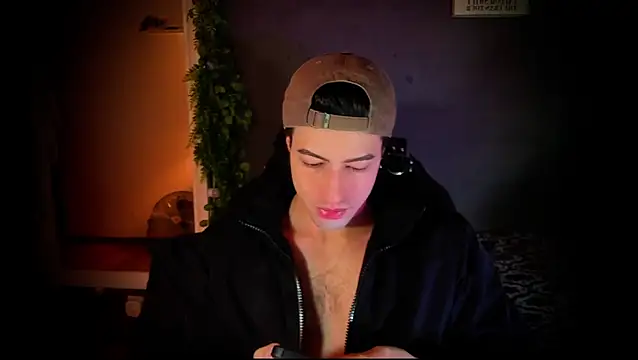 Snapshot of newjeff chatting on 11-24-25, 09:20 newjeff online show from 11-24-25, 09:20