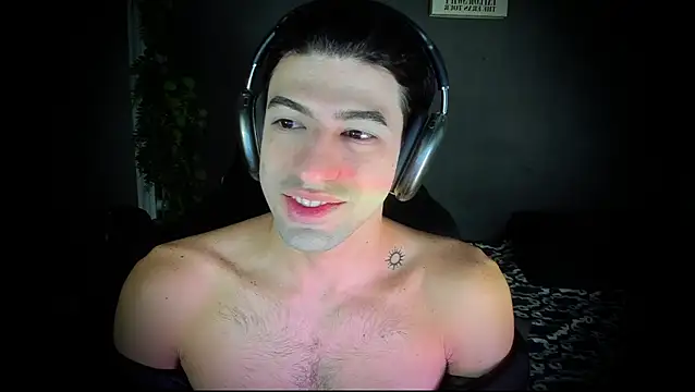 Snapshot of newjeff chatting on 11-28-25, 12:41 newjeff online show from 11-28-25, 12:41