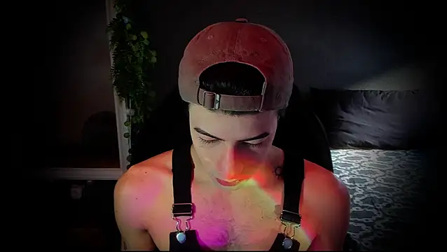 Snapshot of newjeff chatting on 12-01-25, 01:38 newjeff online show from 12-01-25, 01:38