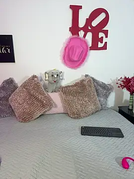 AriannaTorres online show from 02-09-26, 06:45