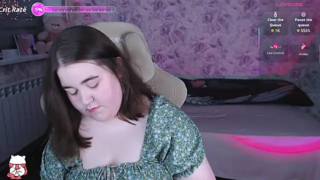 Estelle Hicks online show from 05-16-26, 07:01