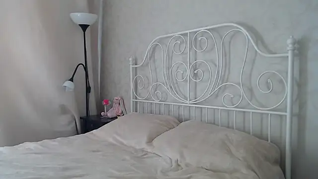 ShyEvaa online show from 03-22-25, 07:57