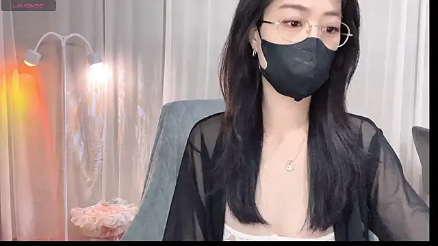  minji bae online show from 03-04-26, 04:57