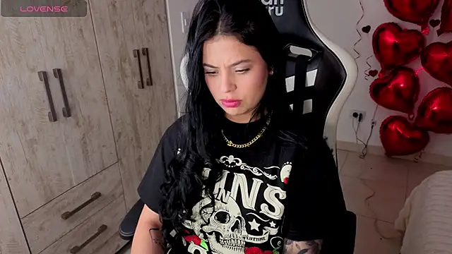 Victoryyy  online show from 02-12-26, 11:00