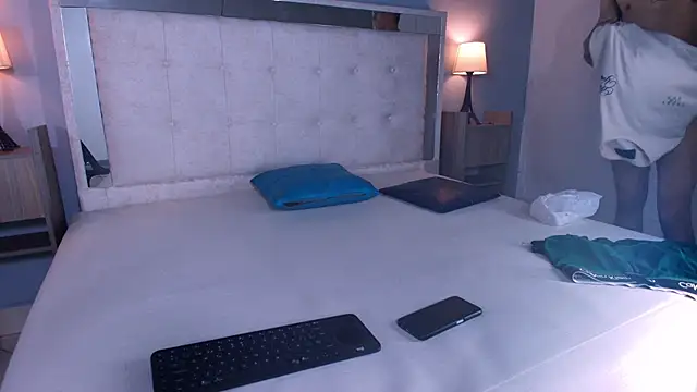 Snapshot of Jhonn_Rhyss chatting on 12-08-24, 05:18 Jhonn Rhyss online show from 12-08-24, 05:18