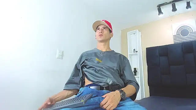 Snapshot of Jhonn_Rhyss chatting on 01-04-25, 02:46 Jhonn Rhyss online show from 01-04-25, 02:46