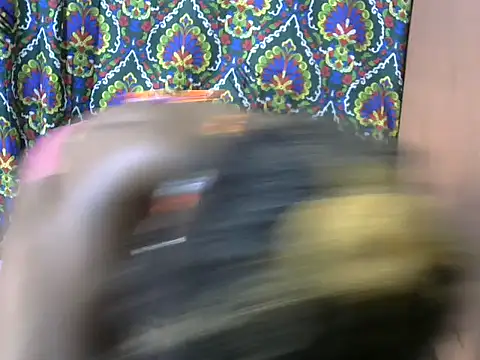 Snapshot of sexy-rosie chatting on 11-09-25, 07:06 sexy-rosie online show from 11-09-25, 07:06