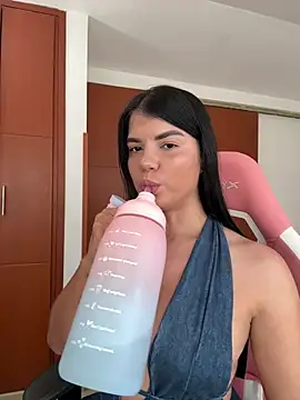 emma lopes online show from 07-11-26, 08:22