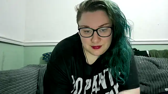 Bustycurves online show from 03-20-25, 11:02