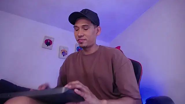 Jaison halls online show from 10-12-25, 08:24