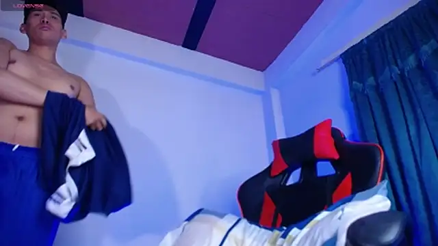 Jaison halls online show from 11-21-25, 04:22