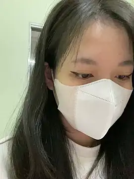 Snapshot of minmin2kk5 chatting on 02-11-25, 01:10 minmin2kk5 online show from 02-11-25, 01:10