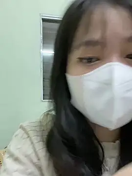 Snapshot of minmin2kk5 chatting on 02-16-25, 12:52 minmin2kk5 online show from 02-16-25, 12:52