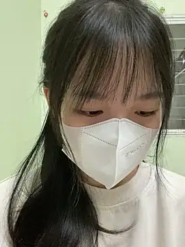 Snapshot of minmin2kk5 chatting on 03-18-25, 01:10 minmin2kk5 online show from 03-18-25, 01:10