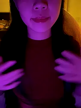 Snapshot of minmin2kk5 chatting on 11-02-25, 03:03 minmin2kk5 online show from 11-02-25, 03:03