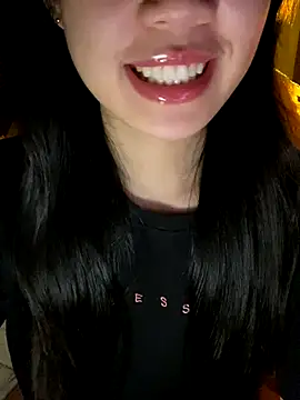 Snapshot of minmin2kk5 chatting on 11-03-25, 03:13 minmin2kk5 online show from 11-03-25, 03:13