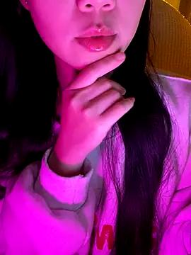 Snapshot of minmin2kk5 chatting on 11-07-25, 04:51 minmin2kk5 online show from 11-07-25, 04:51