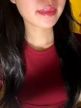 Snapshot of minmin2kk5 chatting on 11-10-25, 05:39 minmin2kk5 online show from 11-10-25, 05:39