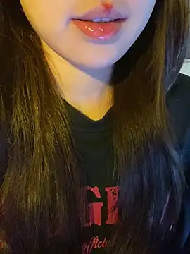 minmin2kk5 online show from 04-12-26, 04:12