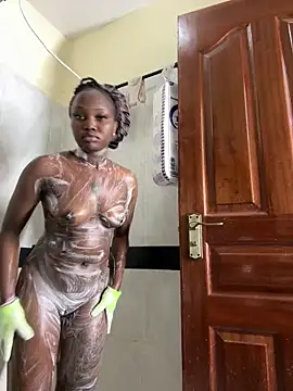 Queen Arnah254 online show from 05-14-26, 03:52
