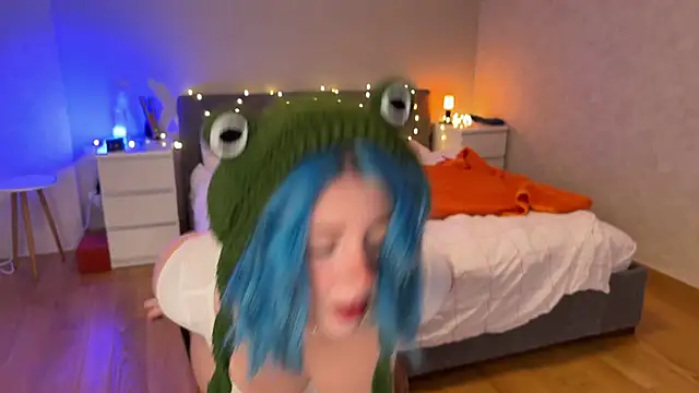  vixenp online show from 12-09-24, 04:47