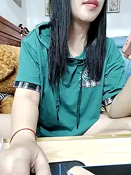 cream1299 online show from 02-20-25, 09:11