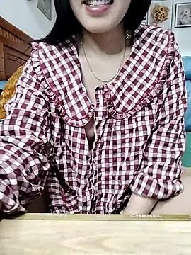 cream1299 online show from 03-12-25, 09:56