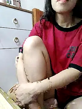 cream1299 online show from 11-03-25, 09:16