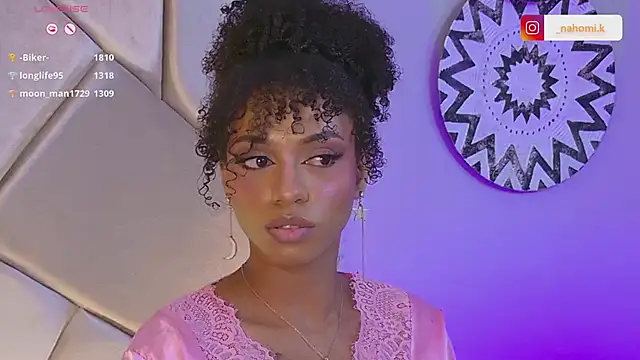 Nahomi King online show from 02-22-25, 03:58