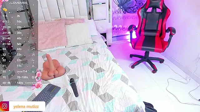 Yelena mutiz online show from 02-18-26, 01:18