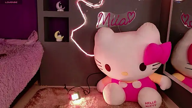 Snapshot of miia__baker chatting on 07-08-26, 12:09 miia baker online show from 07-08-26, 12:09