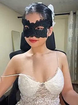 Snapshot of Salibae_Nha chatting on 02-13-25, 04:22 Salibae Nha online show from 02-13-25, 04:22