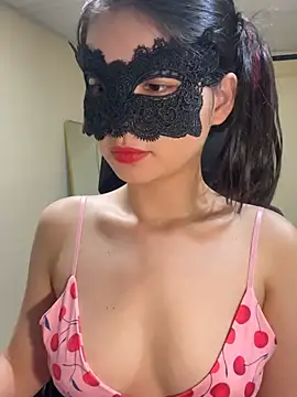 Snapshot of Salibae_Nha chatting on 02-19-25, 10:56 Salibae Nha online show from 02-19-25, 10:56