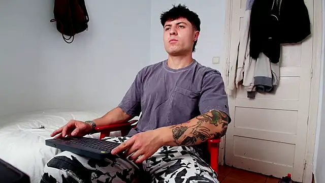 juandking online show from 10-24-25, 11:17