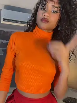 Snapshot of Aprillbrunette chatting on 05-16-26, 11:53 Aprillbrunette online show from 05-16-26, 11:53