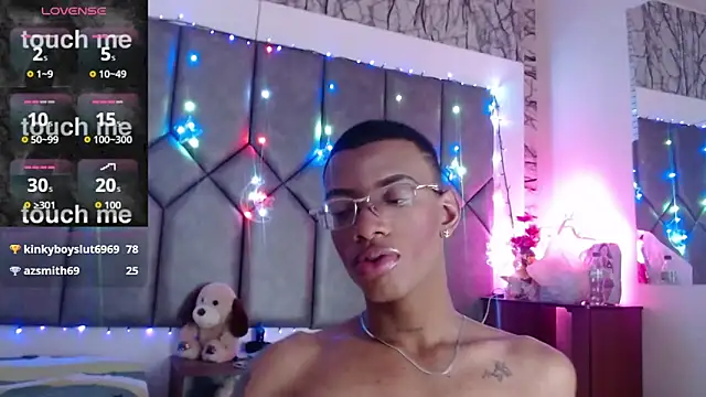 Tiffany Valentine15 online show from 02-10-26, 07:01