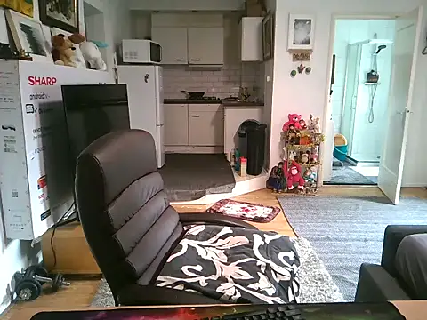 mihaimichael online show from 10-20-25, 09:10