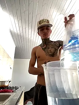 Snapshot of Herem369 chatting on 12-03-25, 01:42 Herem369 online show from 12-03-25, 01:42