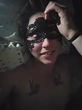 AstridFalk23 online show from 11-15-25, 06:00