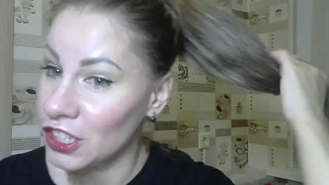 Snapshot of TherestlessKitty chatting on 12-06-24, 06:15 TherestlessKitty online show from 12-06-24, 06:15